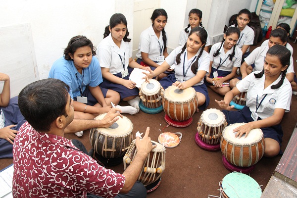 Shri Shikshayatan School