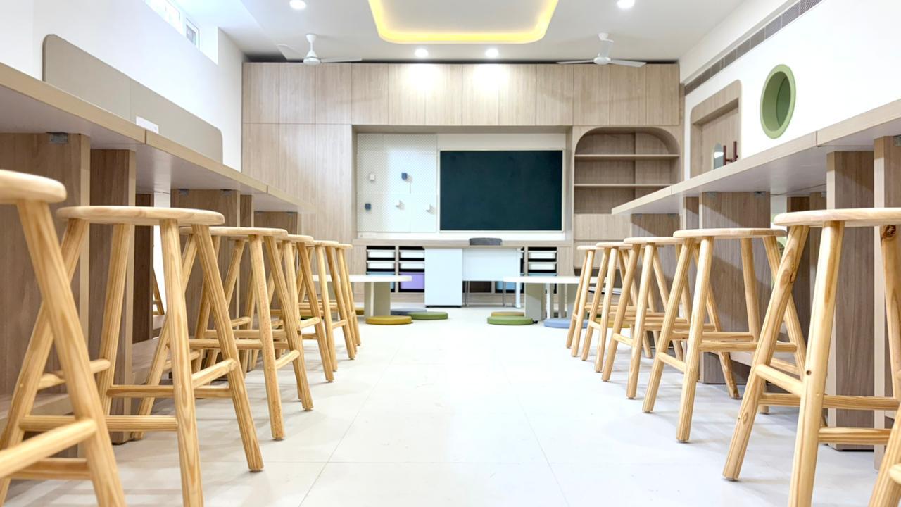 The Navriti School